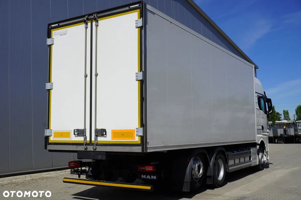 MAN TGX 26.470 6x2 / 80 tys km!! / 2023 / Chłodnia KRONE 18 EPAL / Thermoking T-1000 R Spectrum / Multitemperatura - 7