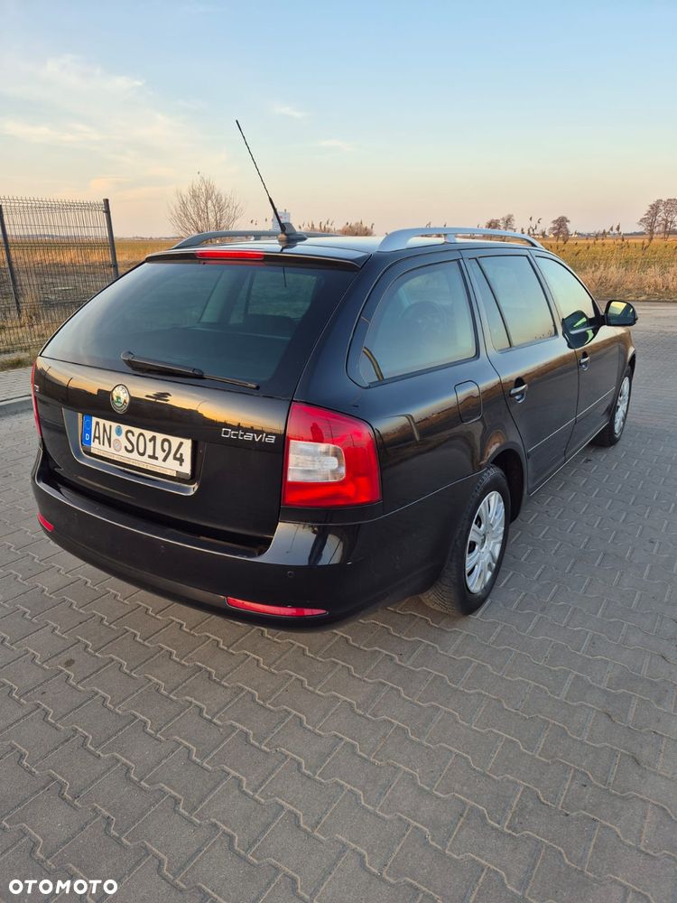 Skoda Octavia 2.0 TDI Edition 100 DPF - 4