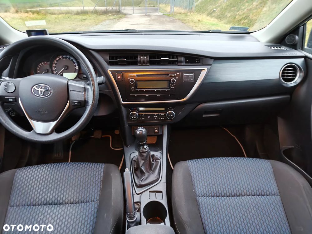 Toyota Auris 1.6 Active - 16