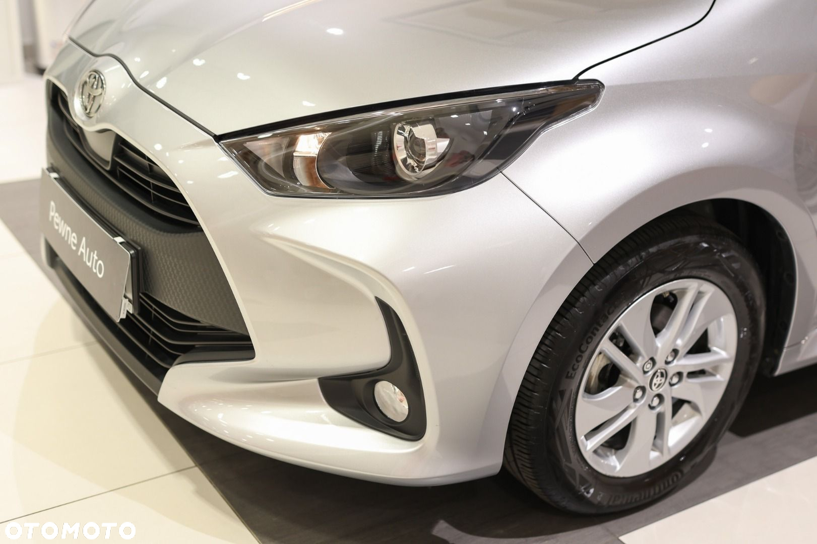Toyota Yaris - 24
