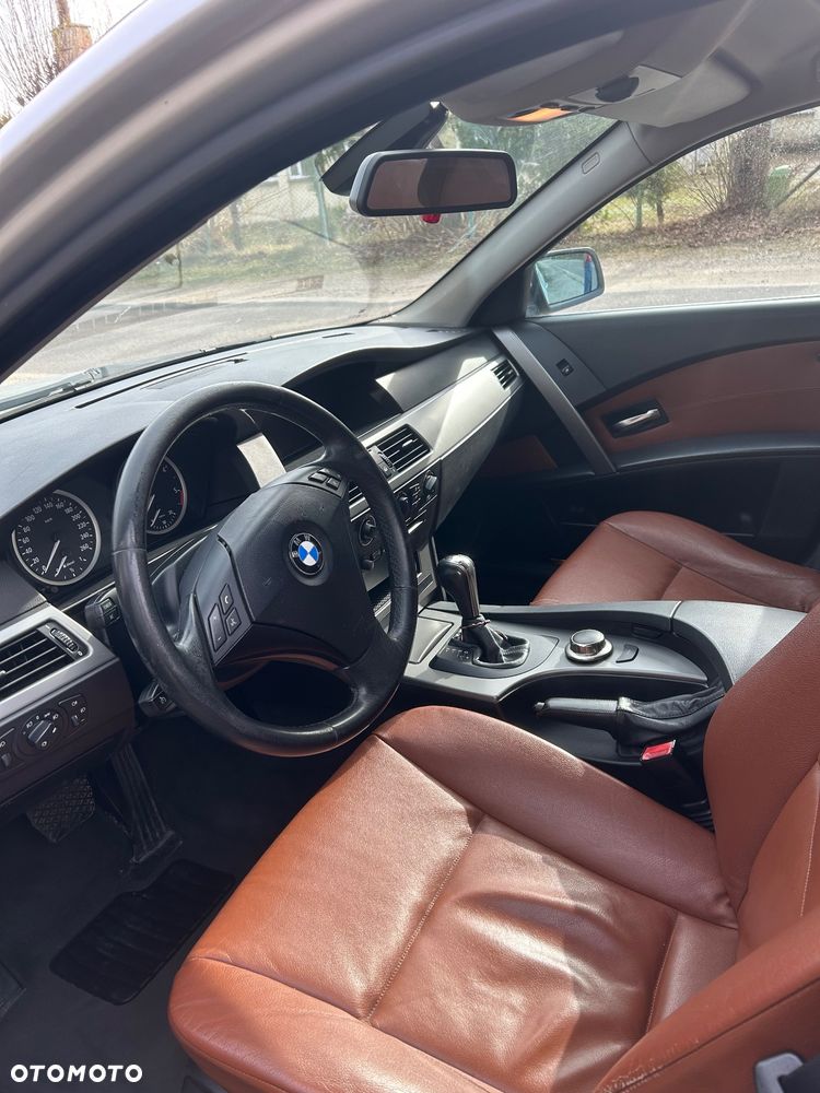 BMW Seria 5 520d - 2