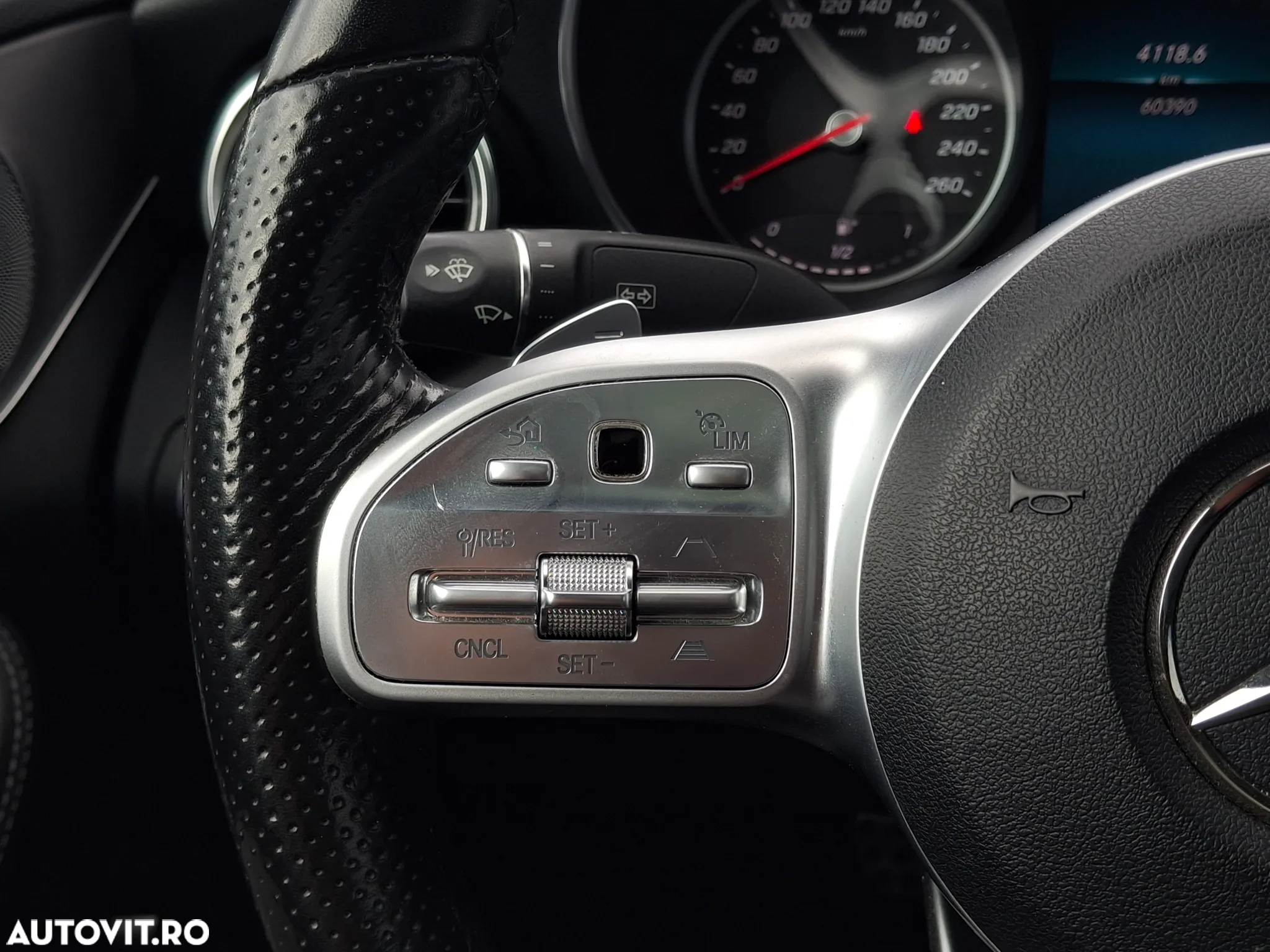 Mercedes-Benz C - 15