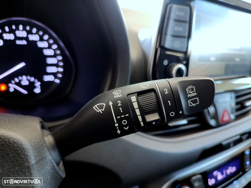 Hyundai i30 CW - 29