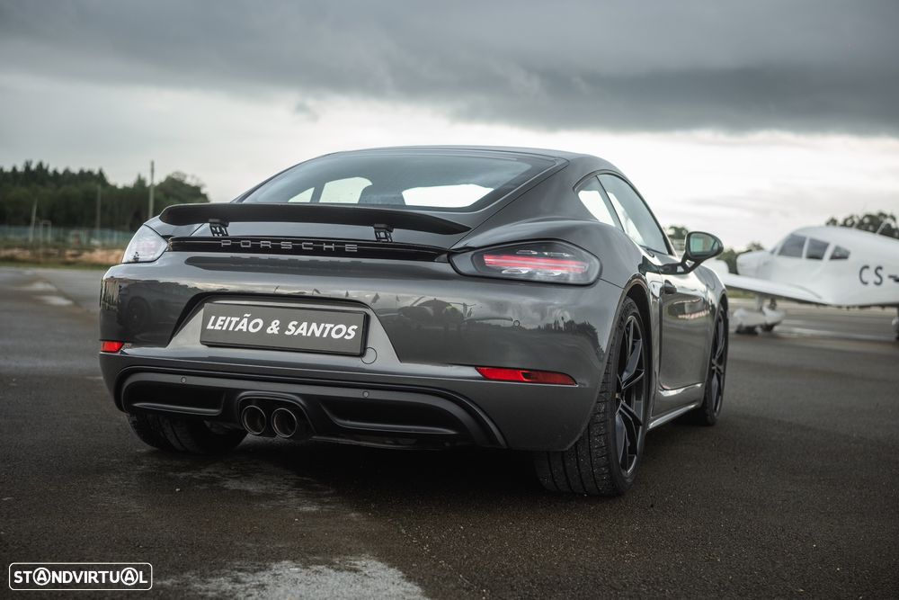 Porsche 718 Cayman 2.0 T PDK - 40