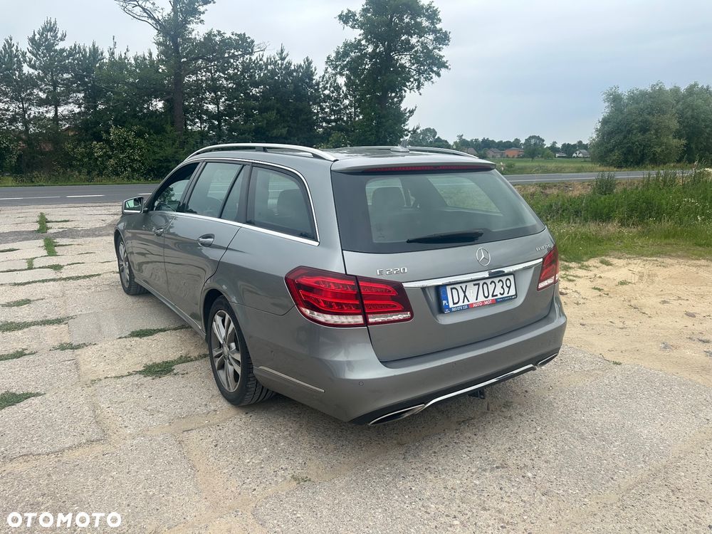 Mercedes-Benz Klasa E 220 BlueTEC 9G-TRONIC Elegance - 12