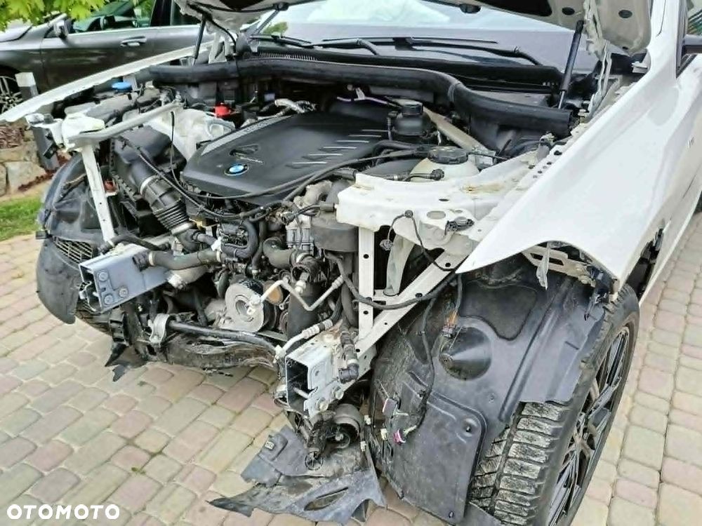 BMW X6 xDrive30d - 17