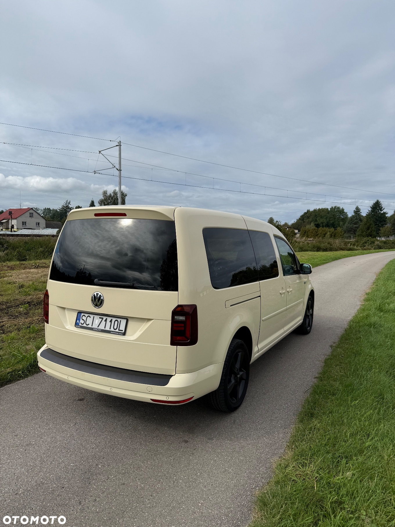 Volkswagen Caddy 2.0 TDI (7-Si.) DSG Maxi Comfortline - 7