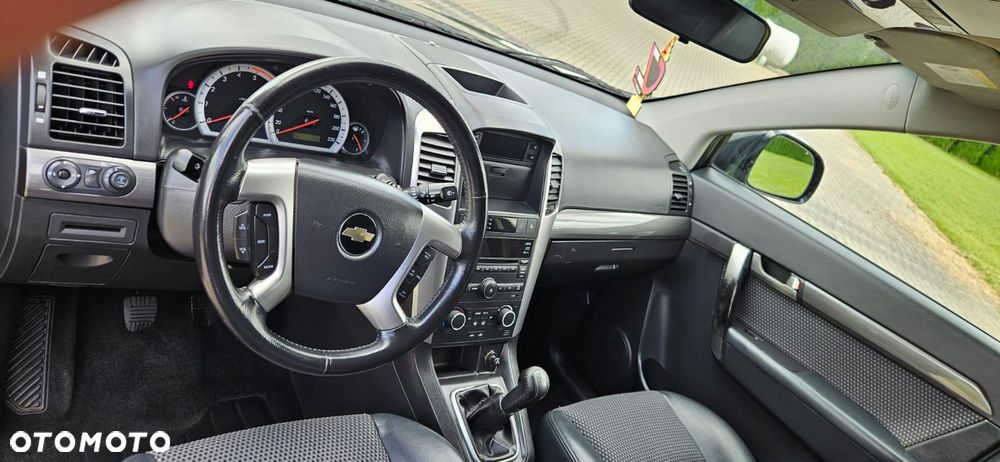 Chevrolet Captiva 2.0 2WD 7 Sitzer LS Family Edition - 36