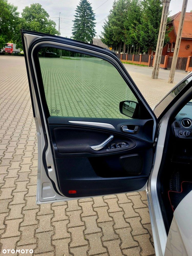 Ford Galaxy 2.0 TDCi Titanium - 28