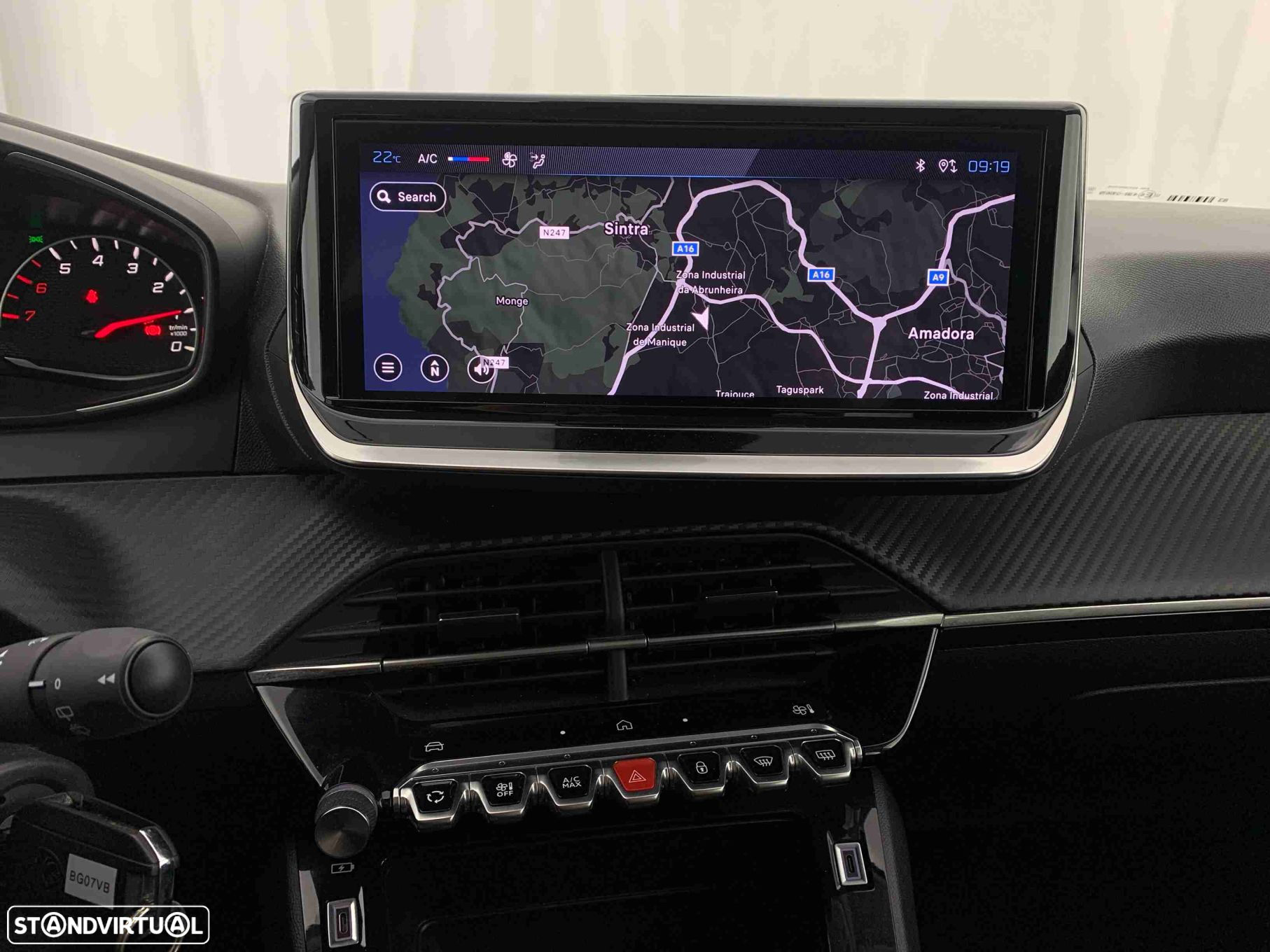 Peugeot 208 1.2 PureTech Active - 17