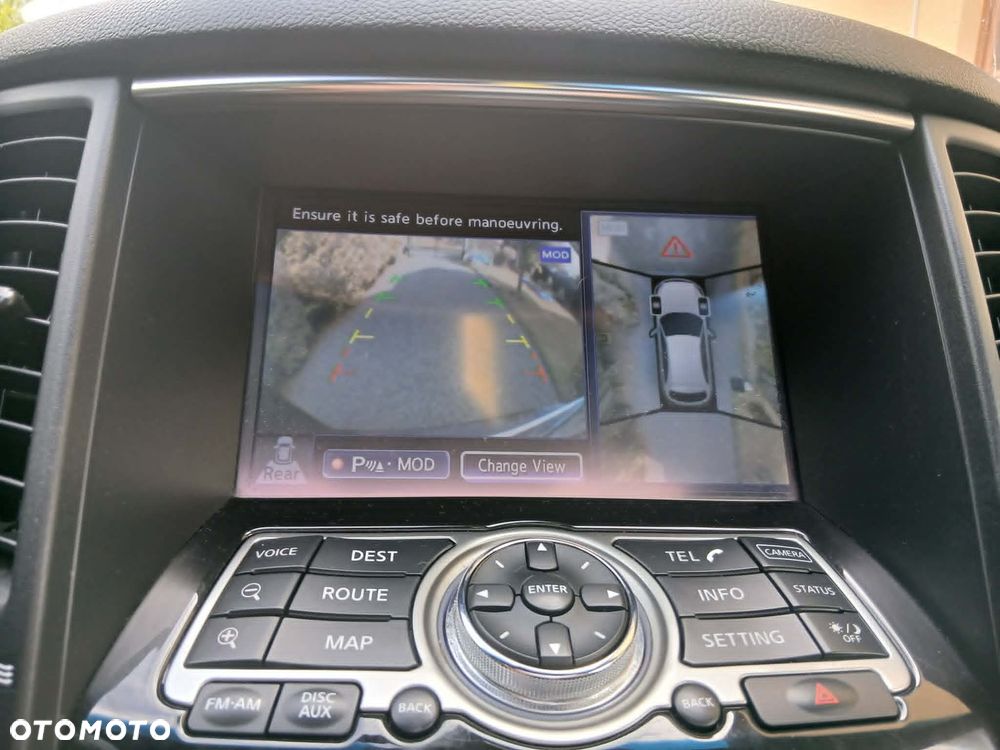 Infiniti QX70 3.0d S Premium - 13