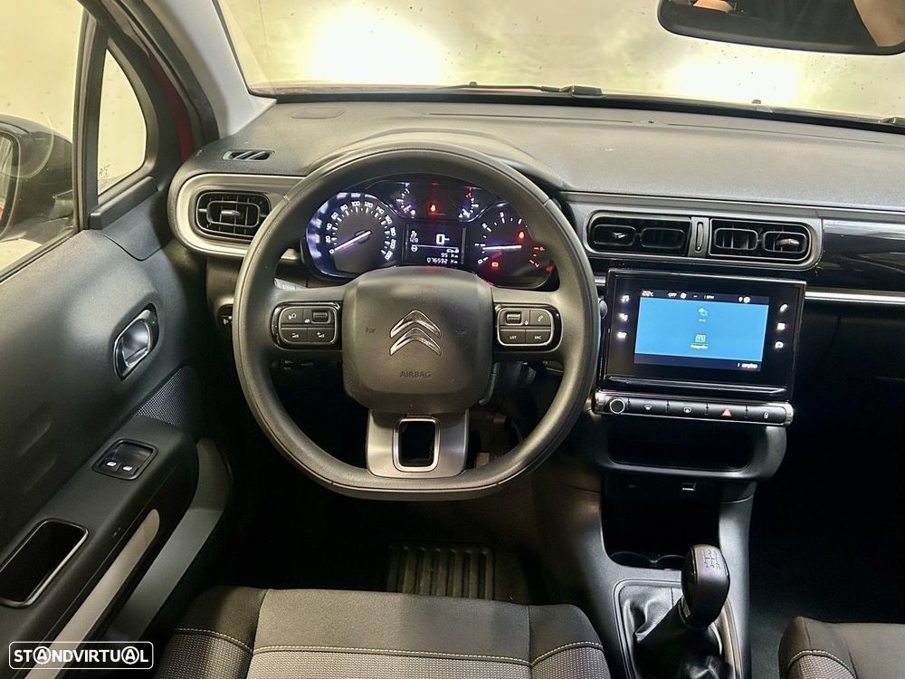 Citroën C3 1.2 PureTech Shine - 23