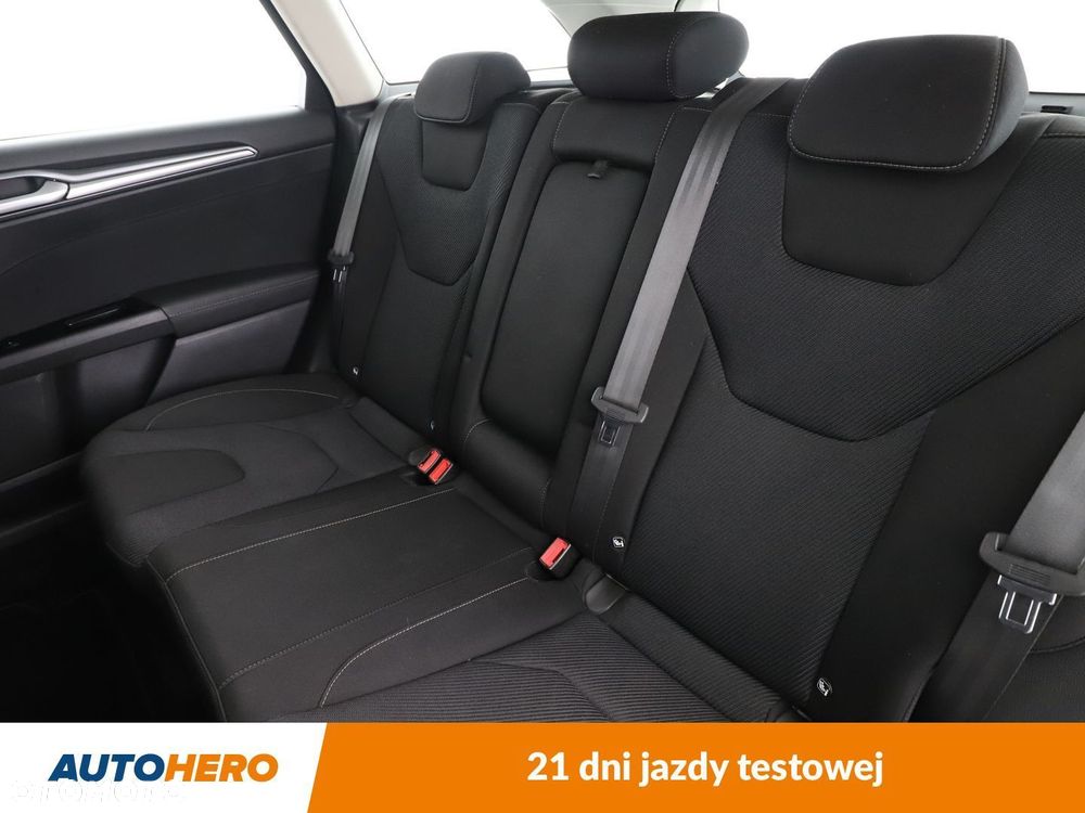Ford Mondeo - 14