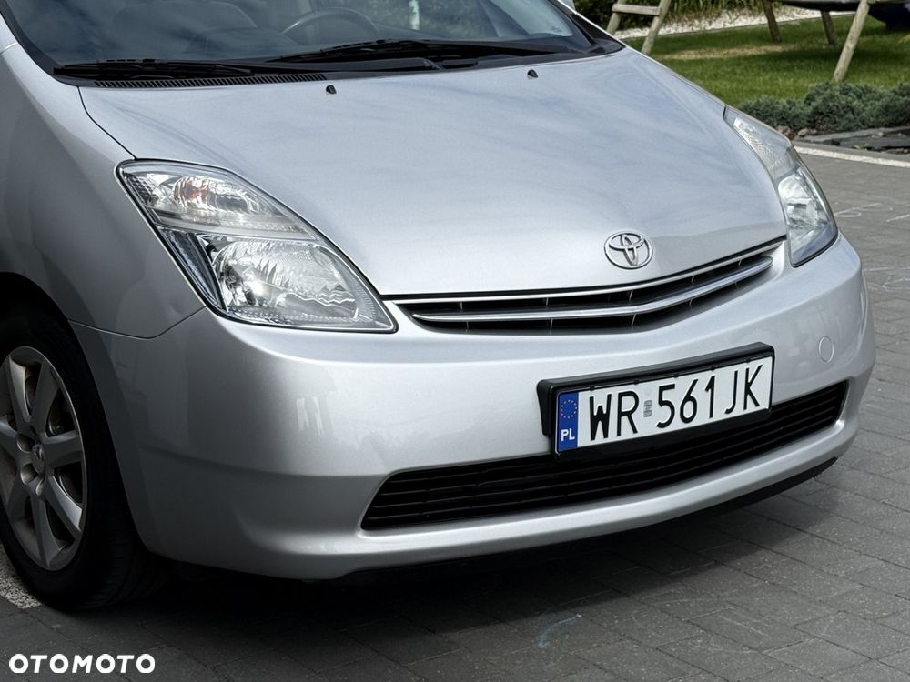 Toyota Prius 1.5 VVT-i Sol - 31