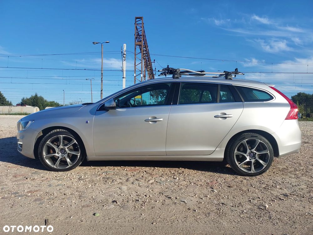 Volvo V60 D4 Drive-E Ocean Race - 8