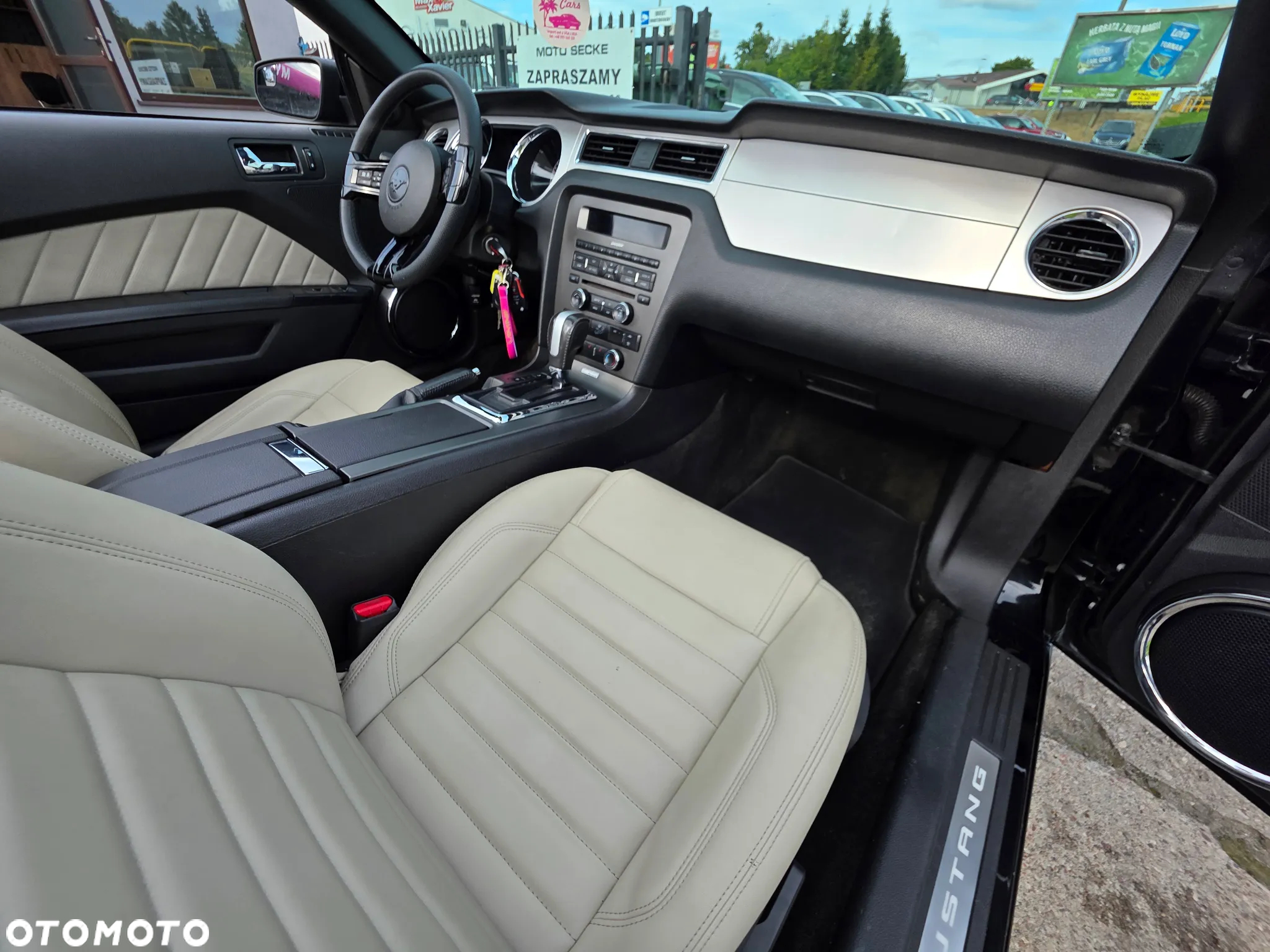 Ford Mustang 3.7 V6 - 11