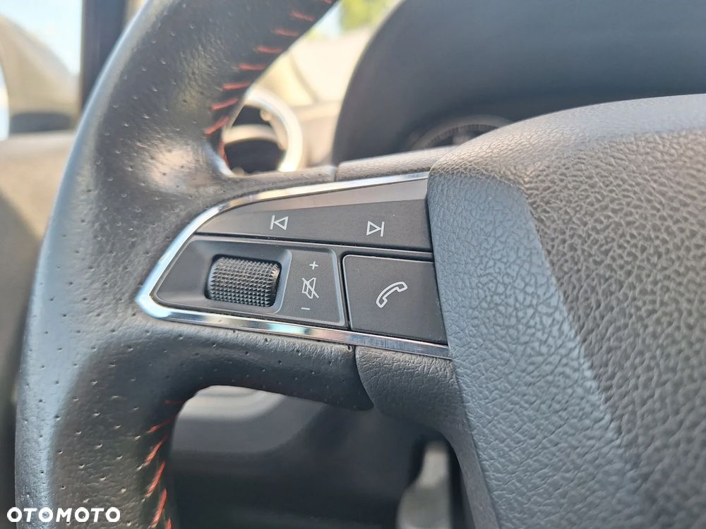 Seat Ibiza 1.0 TSI S&S FR Pro Black Edition - 30