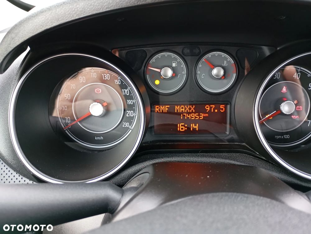 Fiat Punto Evo 1.4 8V Racing - 15