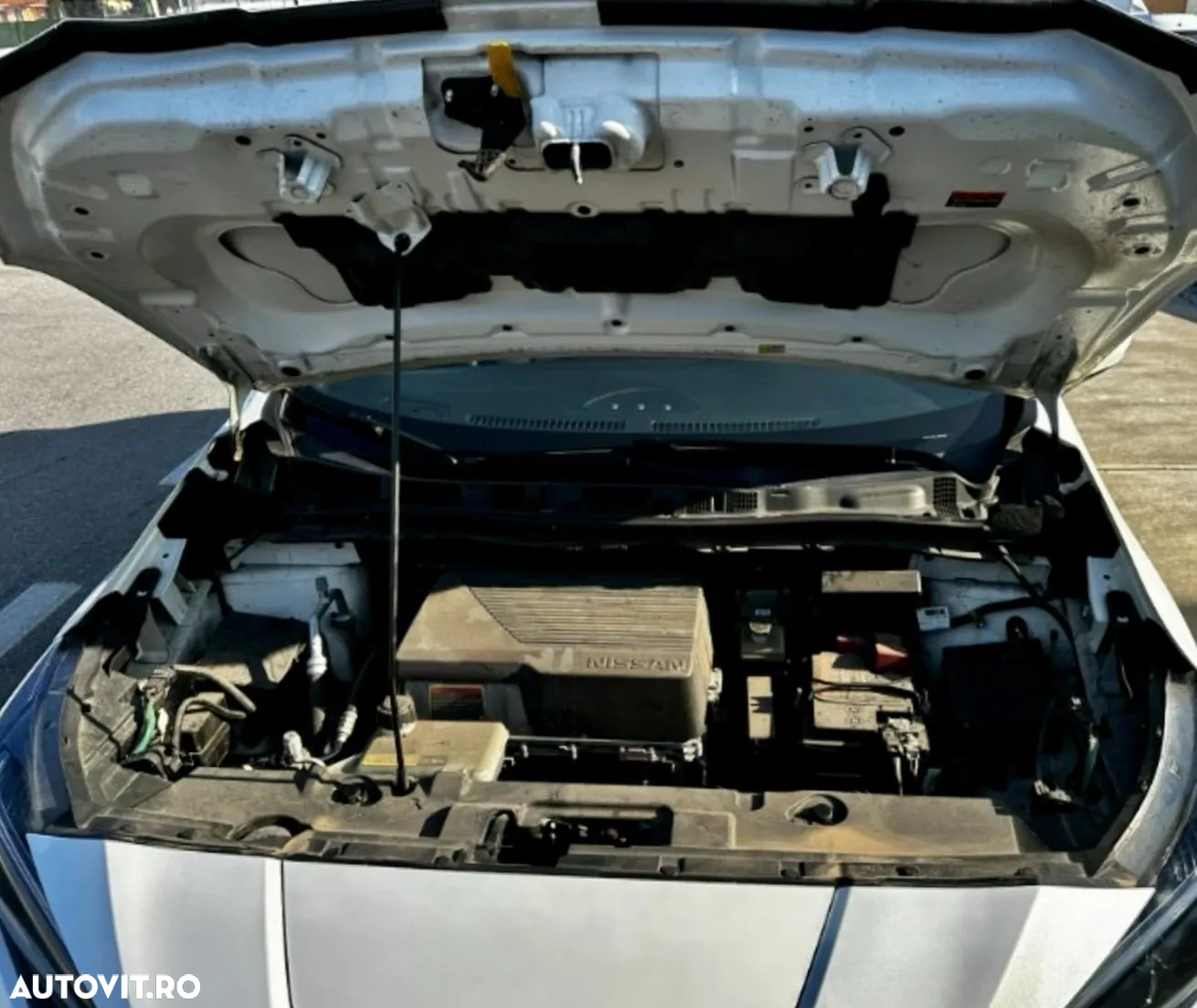Nissan LEAF 40kWh 147CP N-Connecta - 19