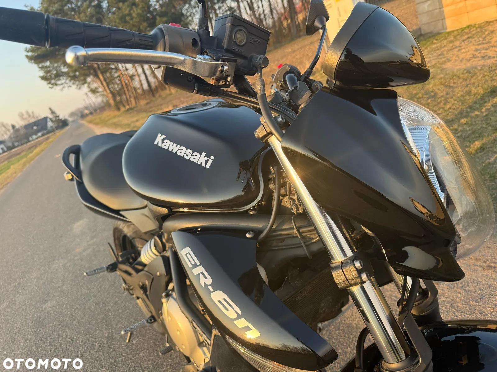 Kawasaki ER - 9
