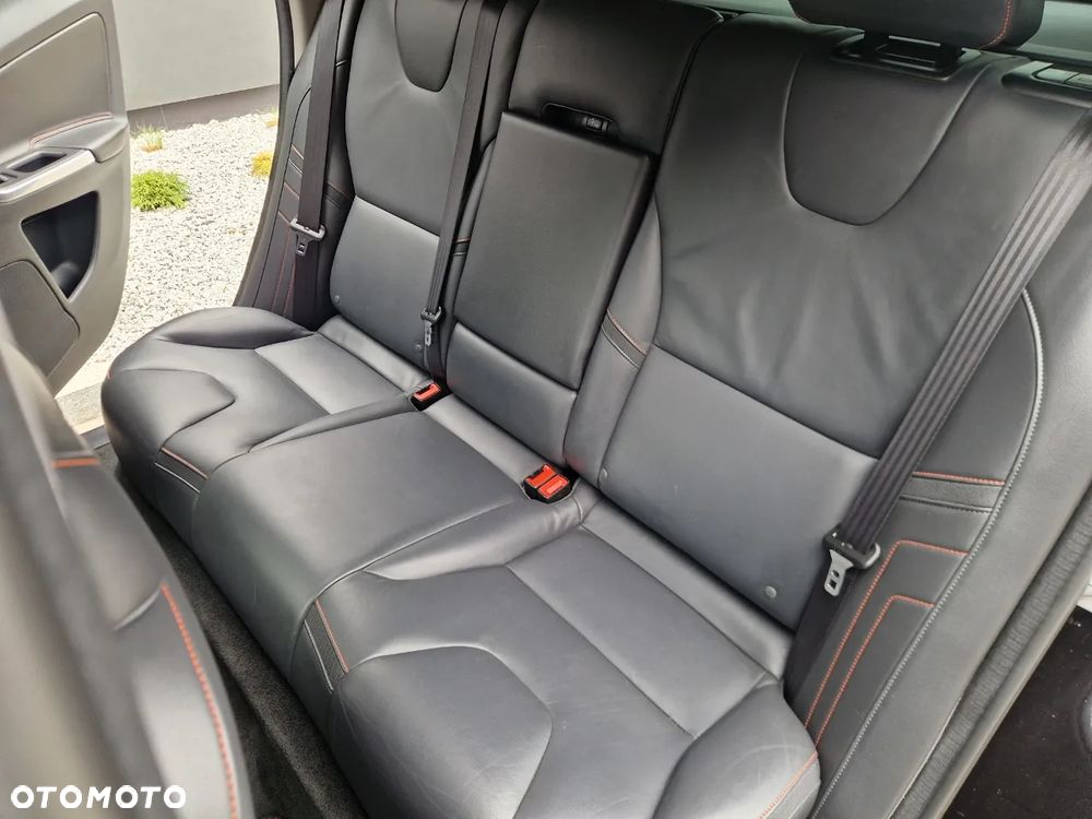 Volvo XC 60 D3 Geartronic Ocean Race - 21
