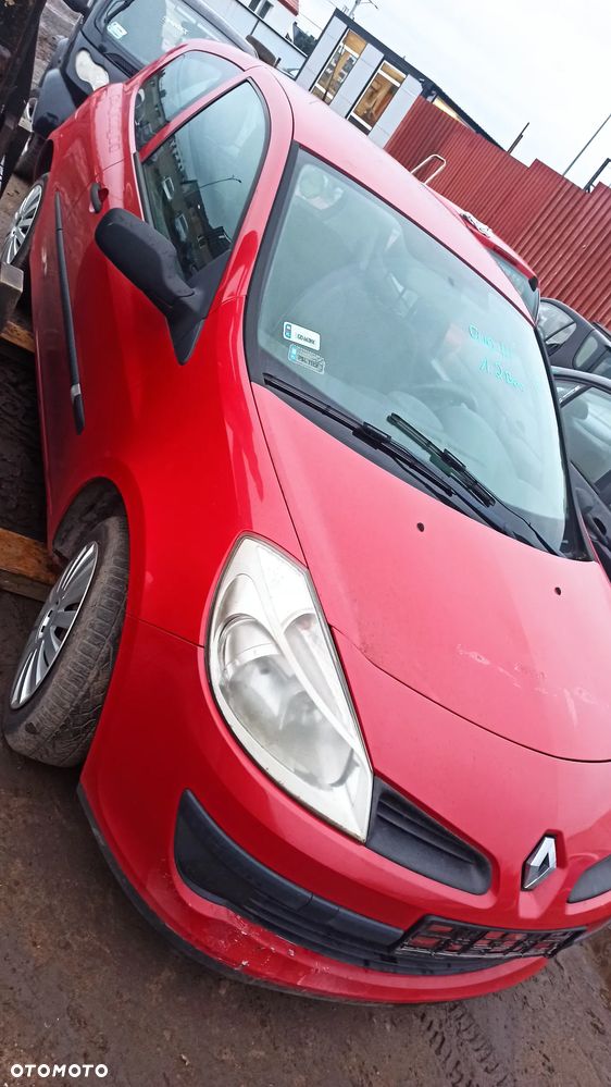 RENAULT CLIO III 1.2 BENZYNA 2007r. - 3