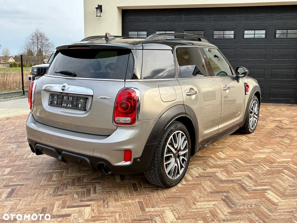 MINI John Cooper Works ALL4 sport - 13