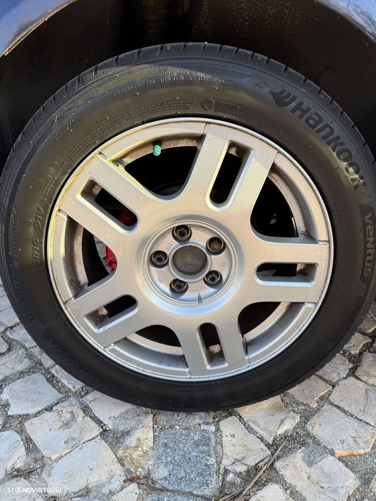 VW Golf 1.9 TDi Highline - 7