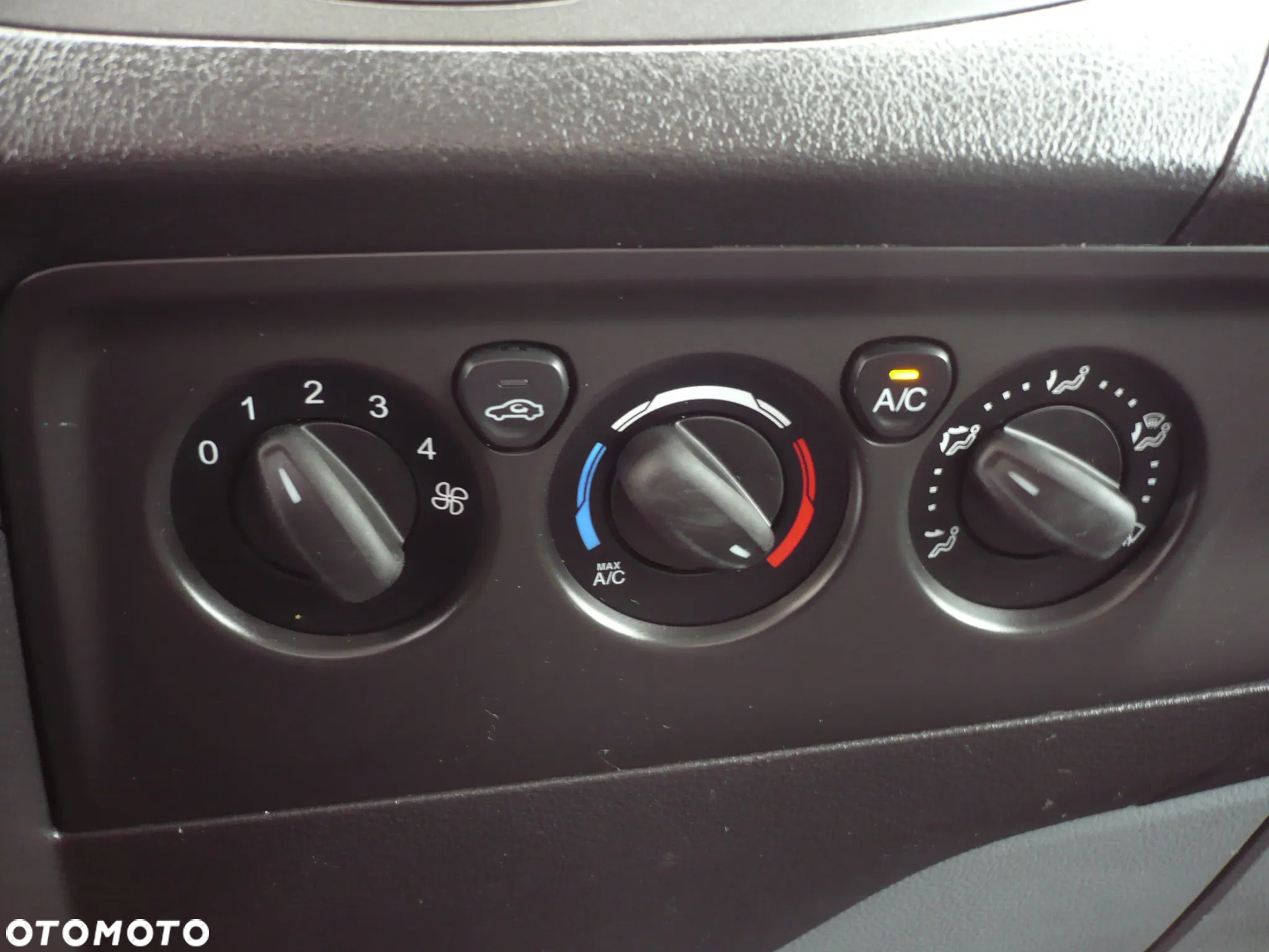 Ford Transit Custom - 10