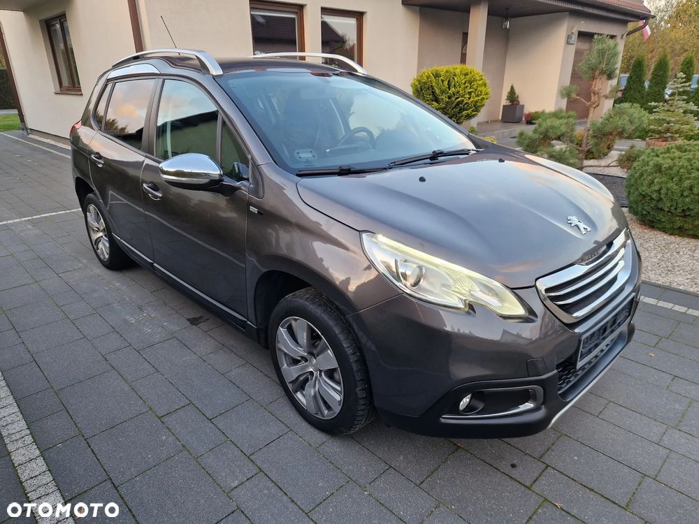 Peugeot 2008 1.6 BlueHDi Style - 17