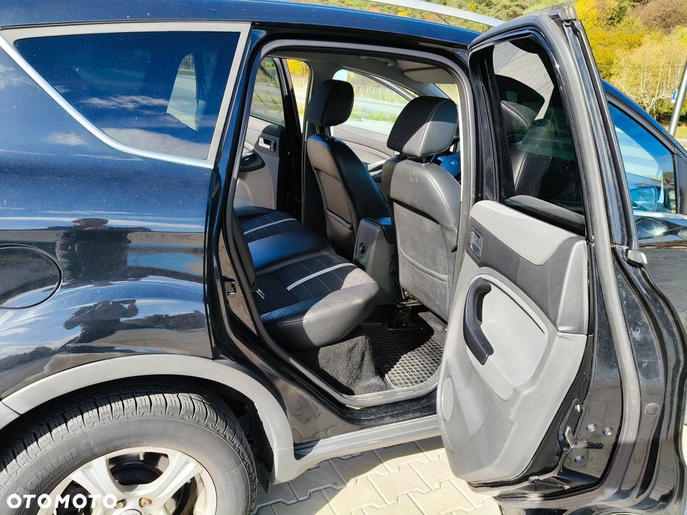 Ford Kuga - 16