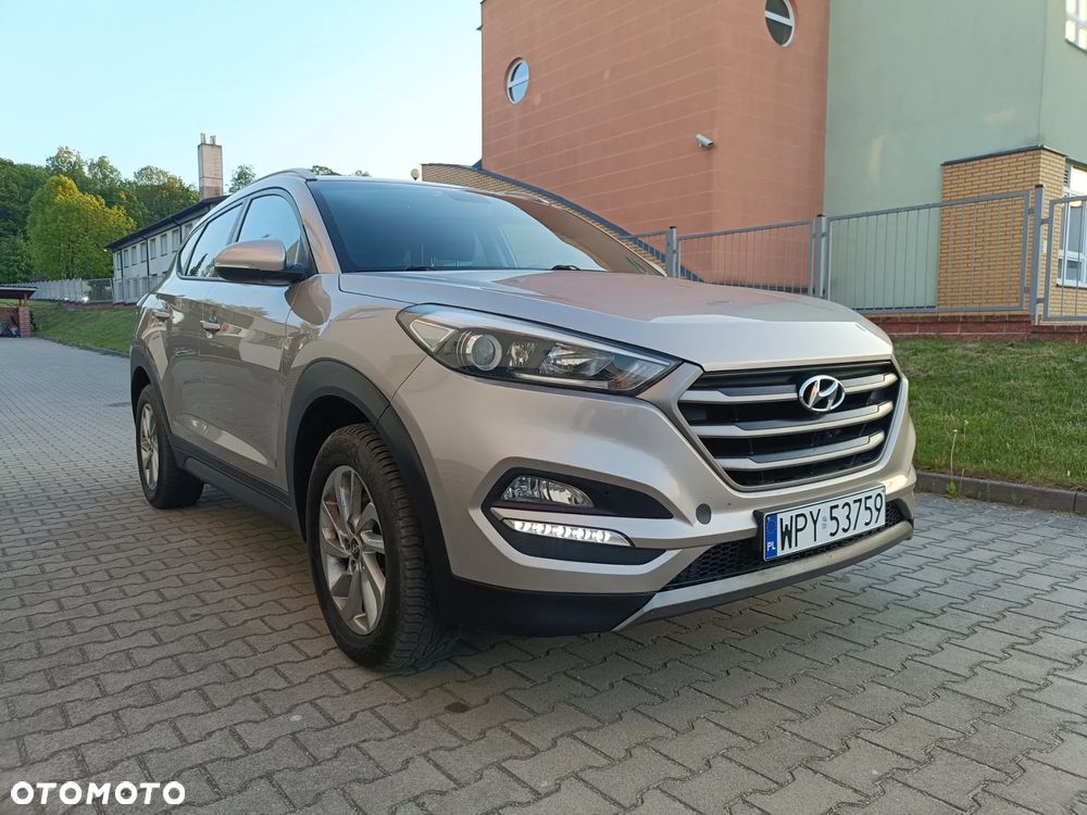 Hyundai Tucson blue 1.7 CRDi 2WD Passion Plus - 2