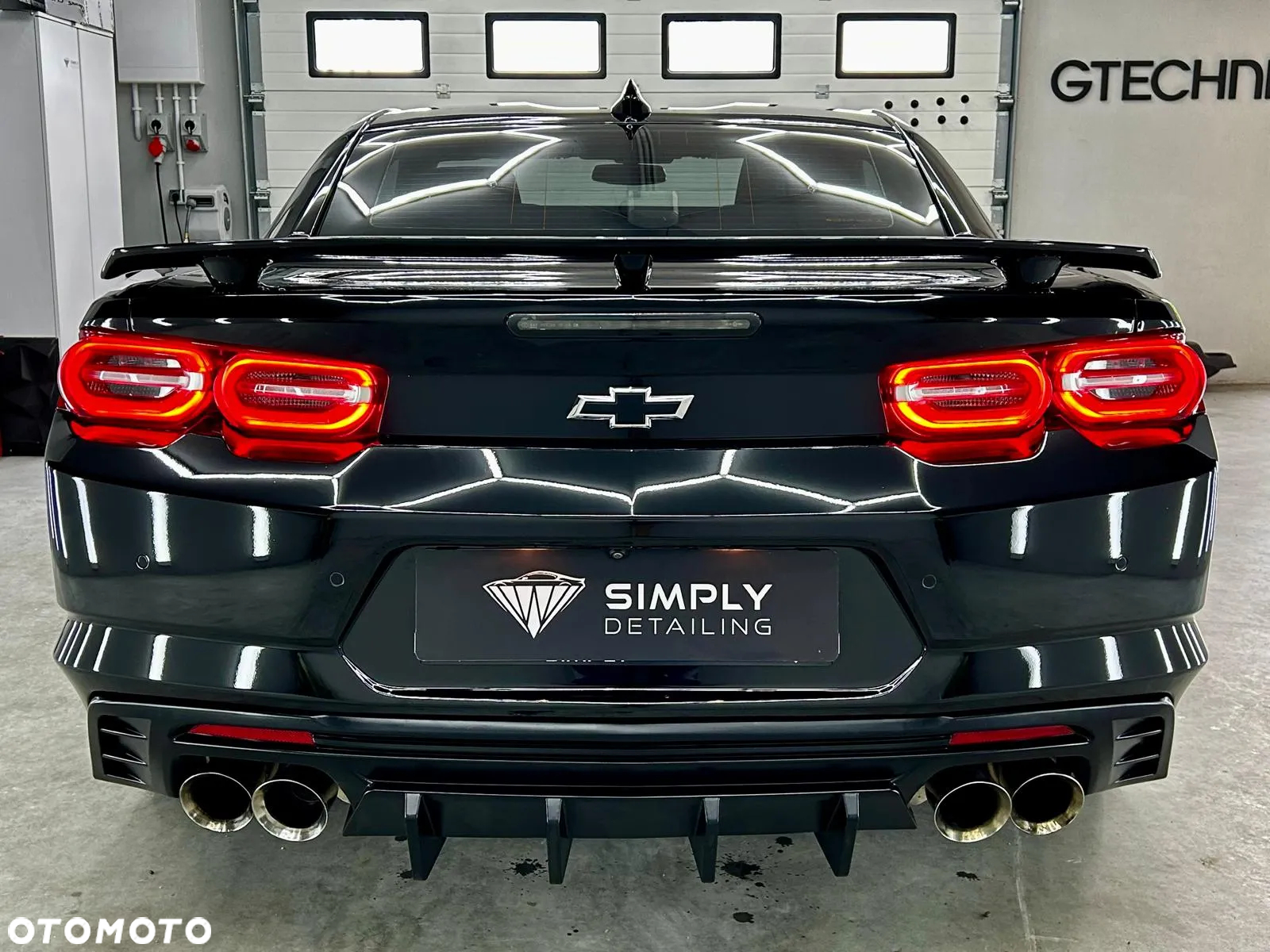 Chevrolet Camaro - 14
