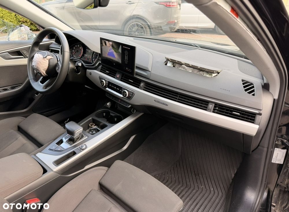 Audi A4 Limousine 40 TFSI quattro S tronic - 25