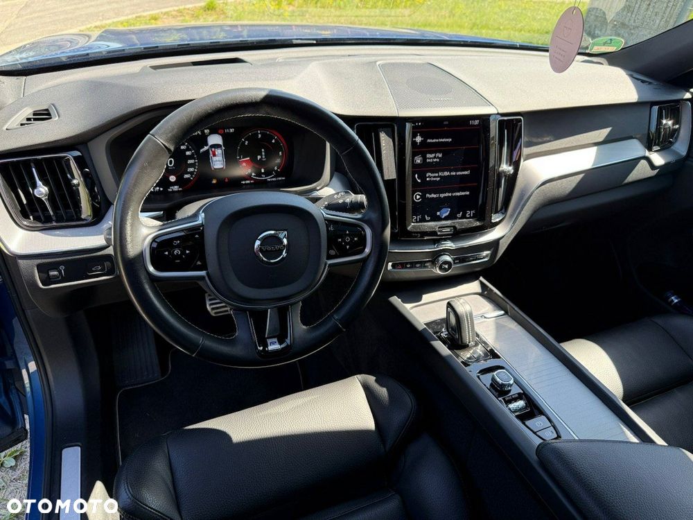 Volvo XC 60 D5 SCR AWD R-Design - 13