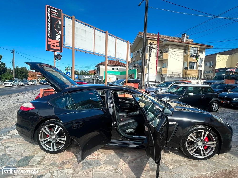 Porsche Panamera Platinum Edition - 14