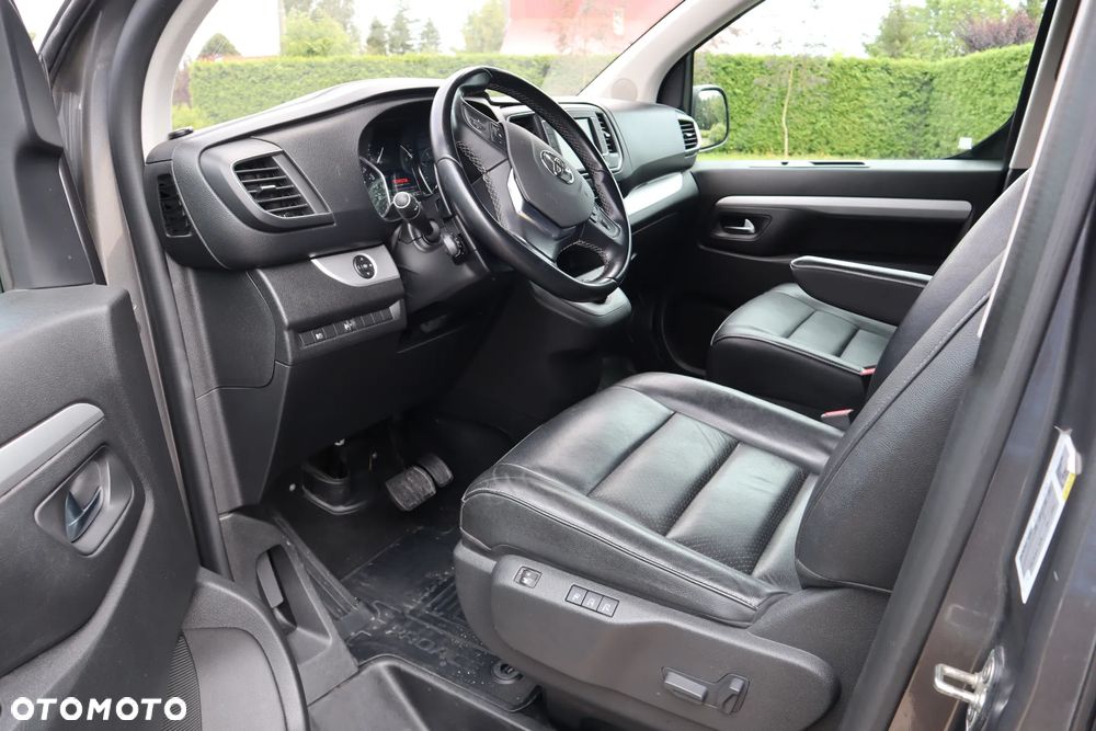 Toyota ProAce Kombi 2.0 D-4D Long 2,8t - 9