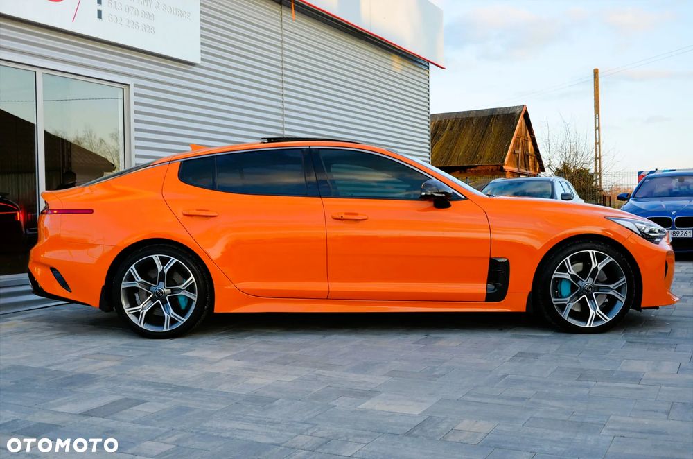 Kia Stinger - 6