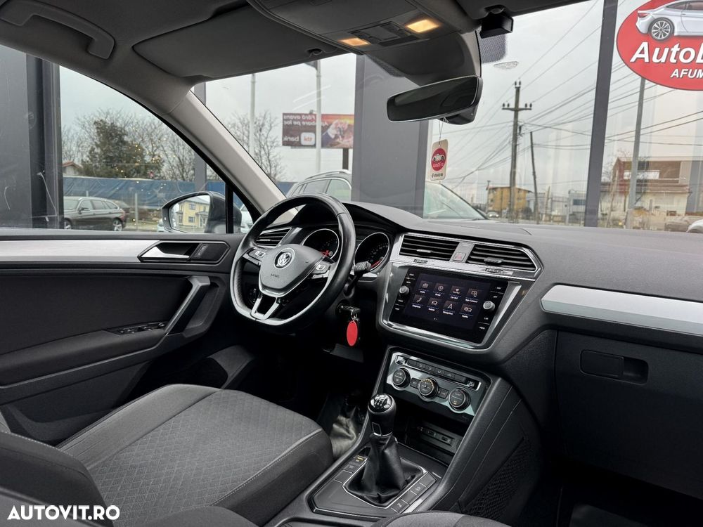 Volkswagen Tiguan - 6