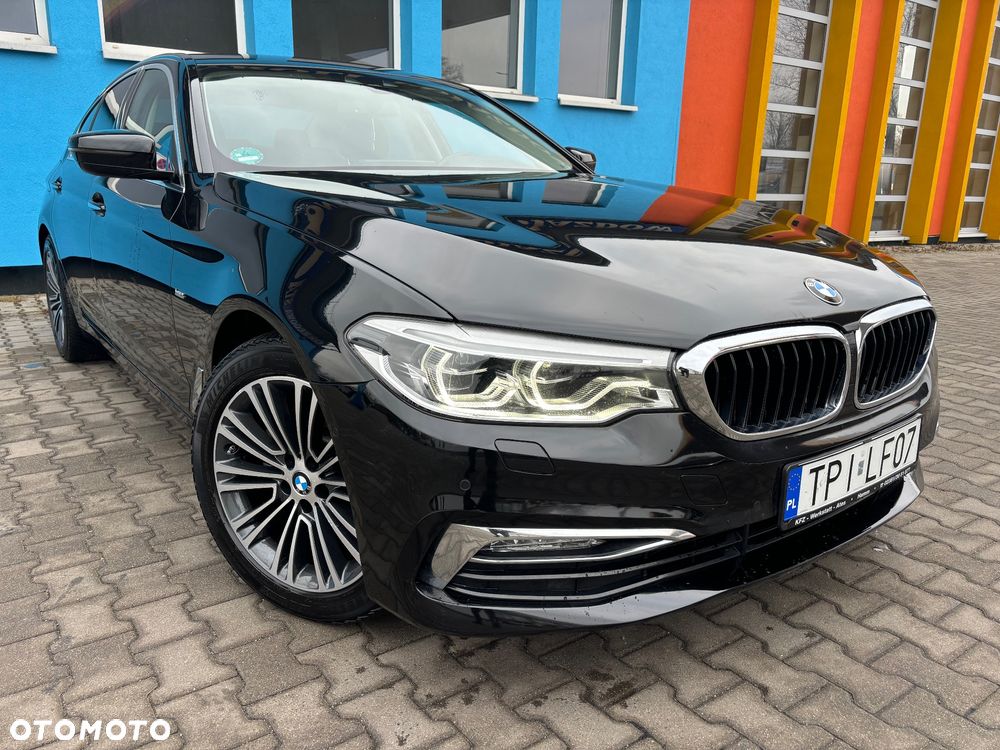 BMW Seria 5 520d xDrive Luxury Line sport - 2