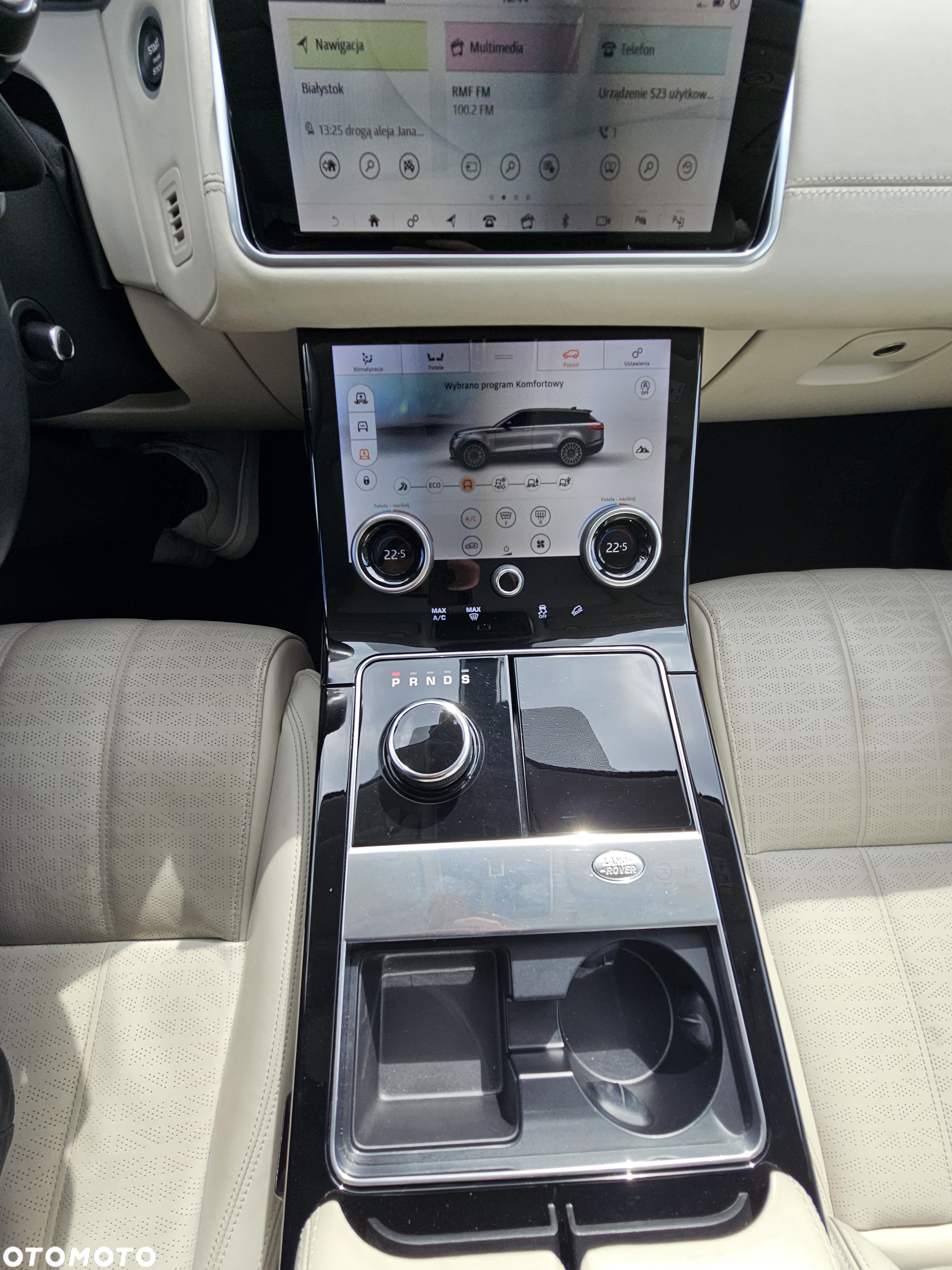Land Rover Range Rover Velar 2.0 Si4 GPF R-Dynamic HSE - 22