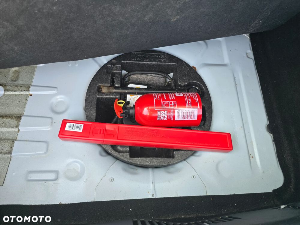 Renault Clio - 20