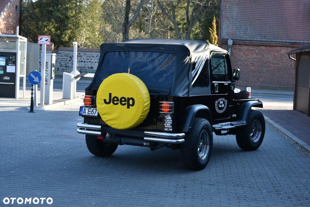Jeep Wrangler - 20