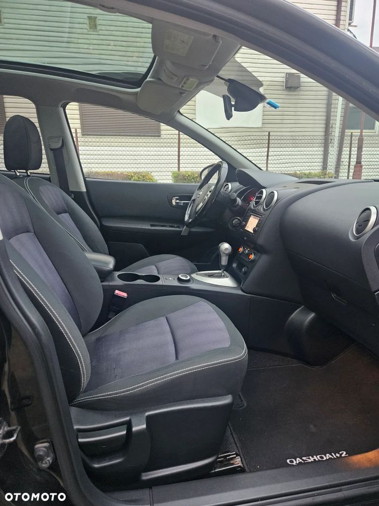 Nissan Qashqai+2 - 26
