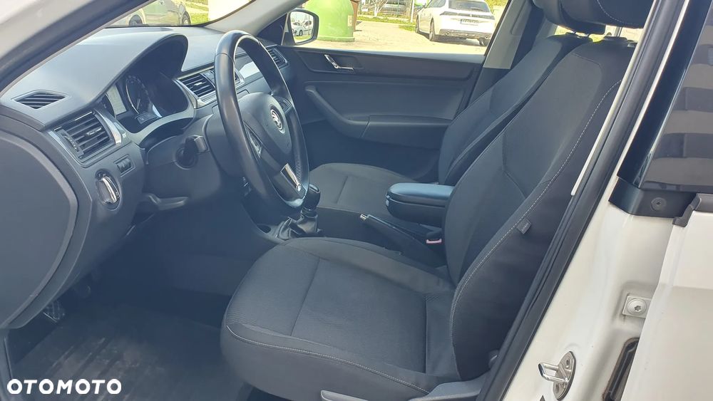 Skoda RAPID - 8