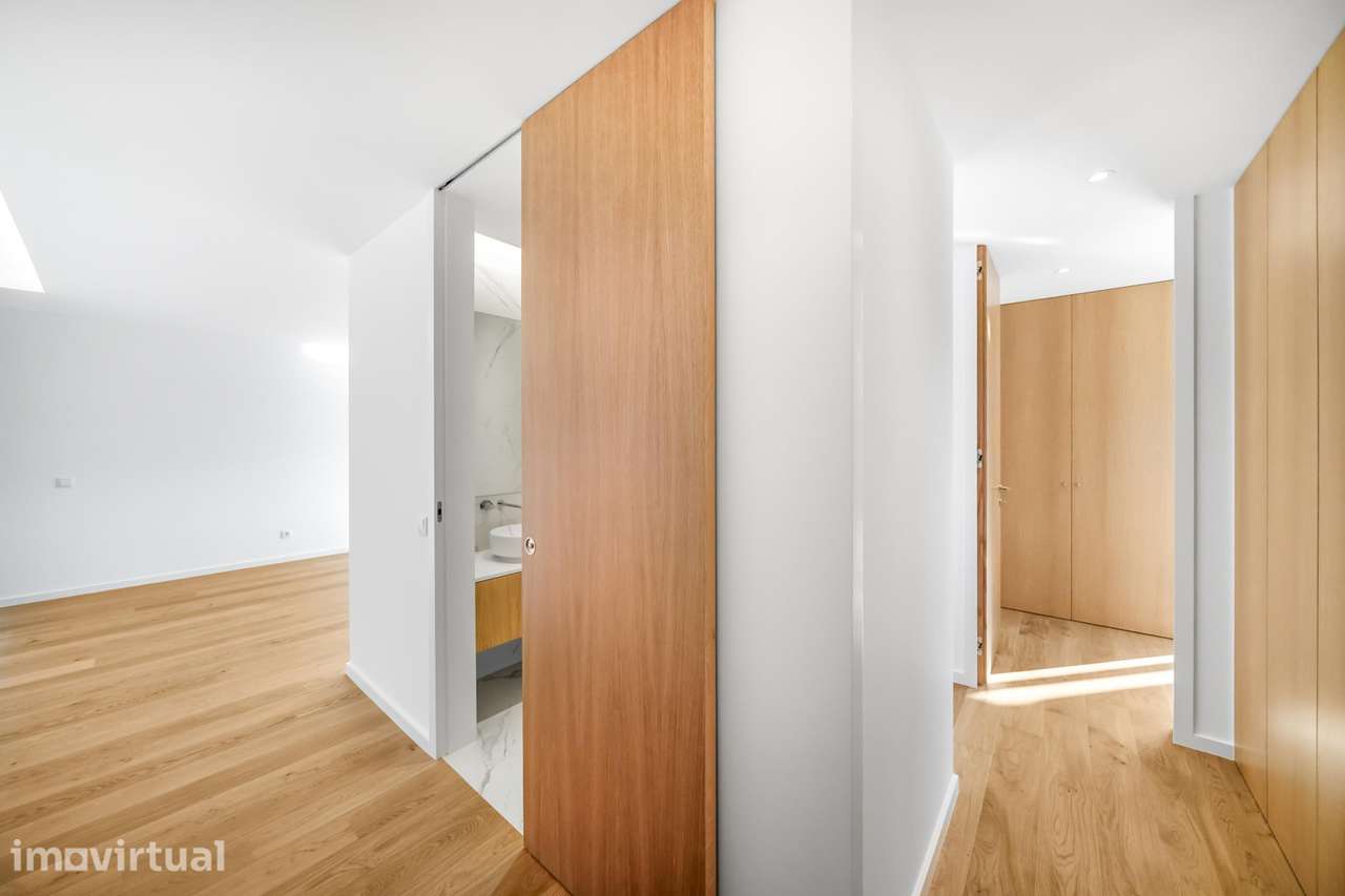 Apartamento T4 novo com varandas panorâmicas em Matosinhos Sul - Grande imagem: 2/36
