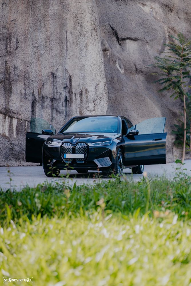 BMW iX xDrive40 - 30