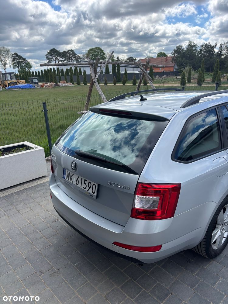 Skoda Octavia 1.6 TDI Ambition - 4