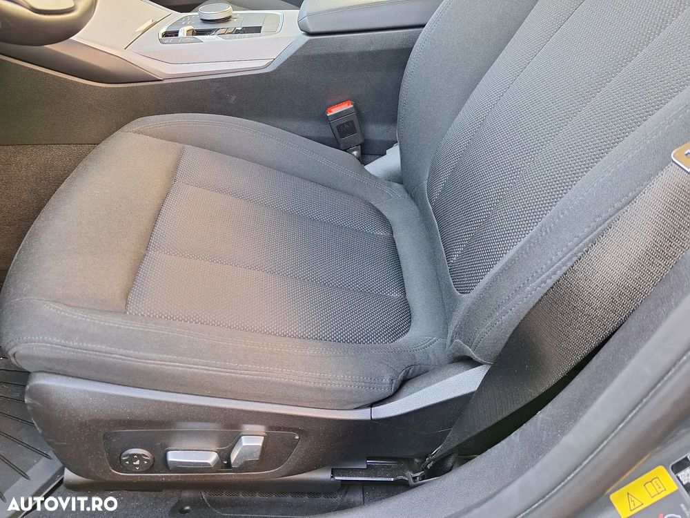 BMW Seria 3 330e xDrive AT PHEV - 10