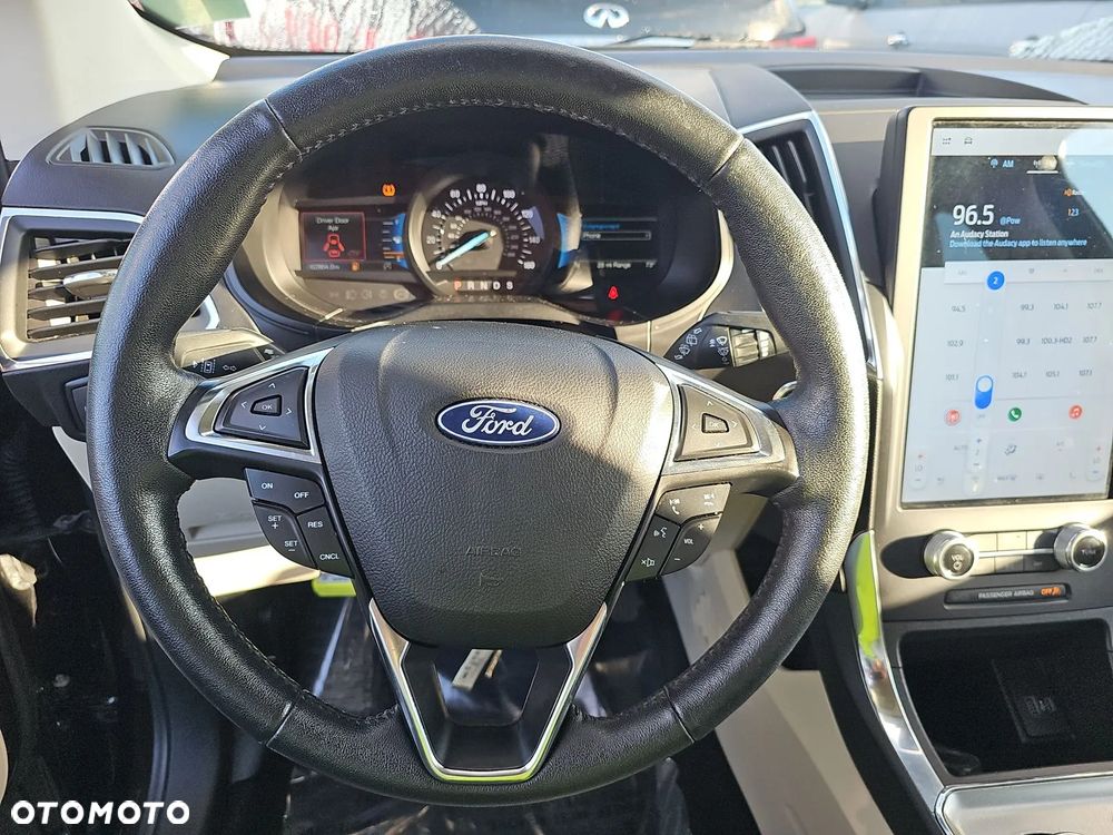 Ford Edge 2.0 EcoBlue Bi-Turbo 4x4 Titanium - 14